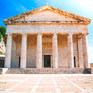 facciata chiesa san giorgio a corfù