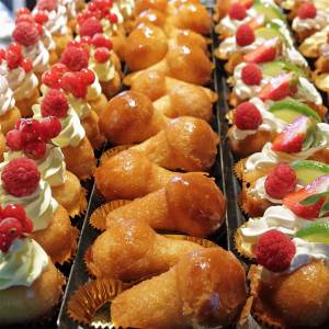 babà-napoletano