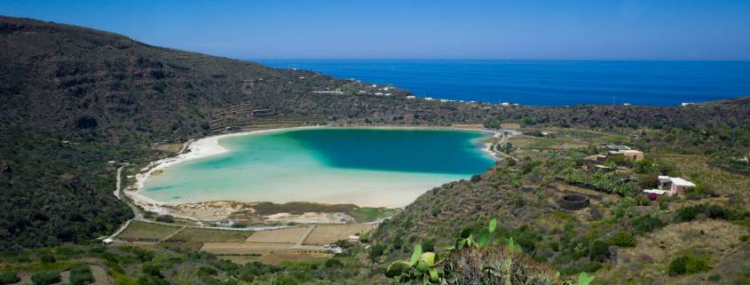 lago-specchio-di-venere-pantelleria