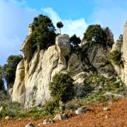 Montalbano_Elicona__Sicilia__borgo_medievale_incastonato_in_mezzo_alla_natura