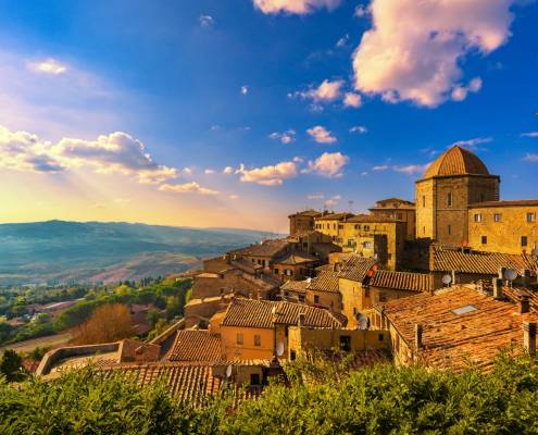 toscana en coche con grimaldi lines