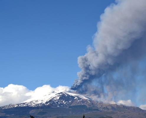 Passeggiate_serali_sull’Etna__escursioni_al_tramonto_tra_crateri_e_stelle