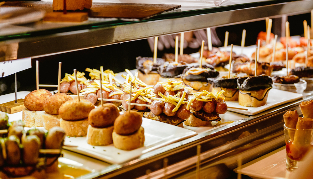 Tapas_al_tramonto__vivi_Minorca_tra_sapori_locali_e_panorami_sul_mare