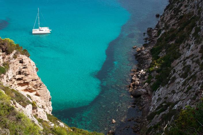 Relax_a_bordo_Grimaldi__settembre_è_il_mese_ideale_per_un_viaggio_in_traghetto
